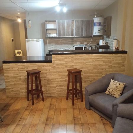 Apart Trelew Extérieur photo